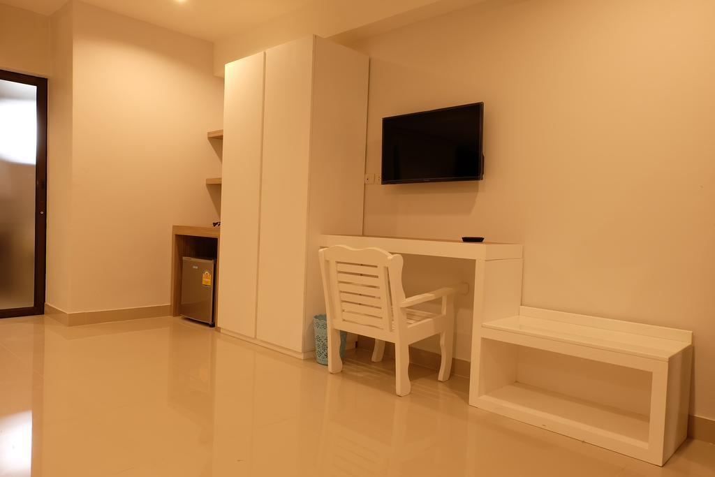 Sunny Residence Бангкок Екстер'єр фото